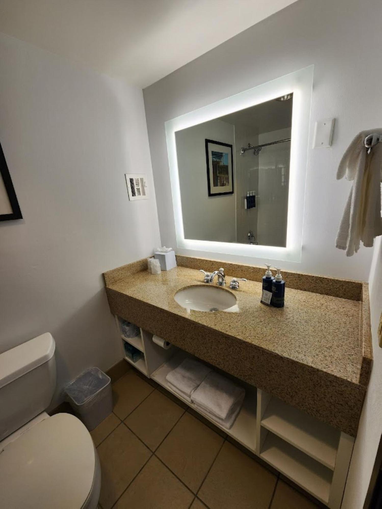 Four Points By Sheraton Little Rock Midtown Exteriör bild